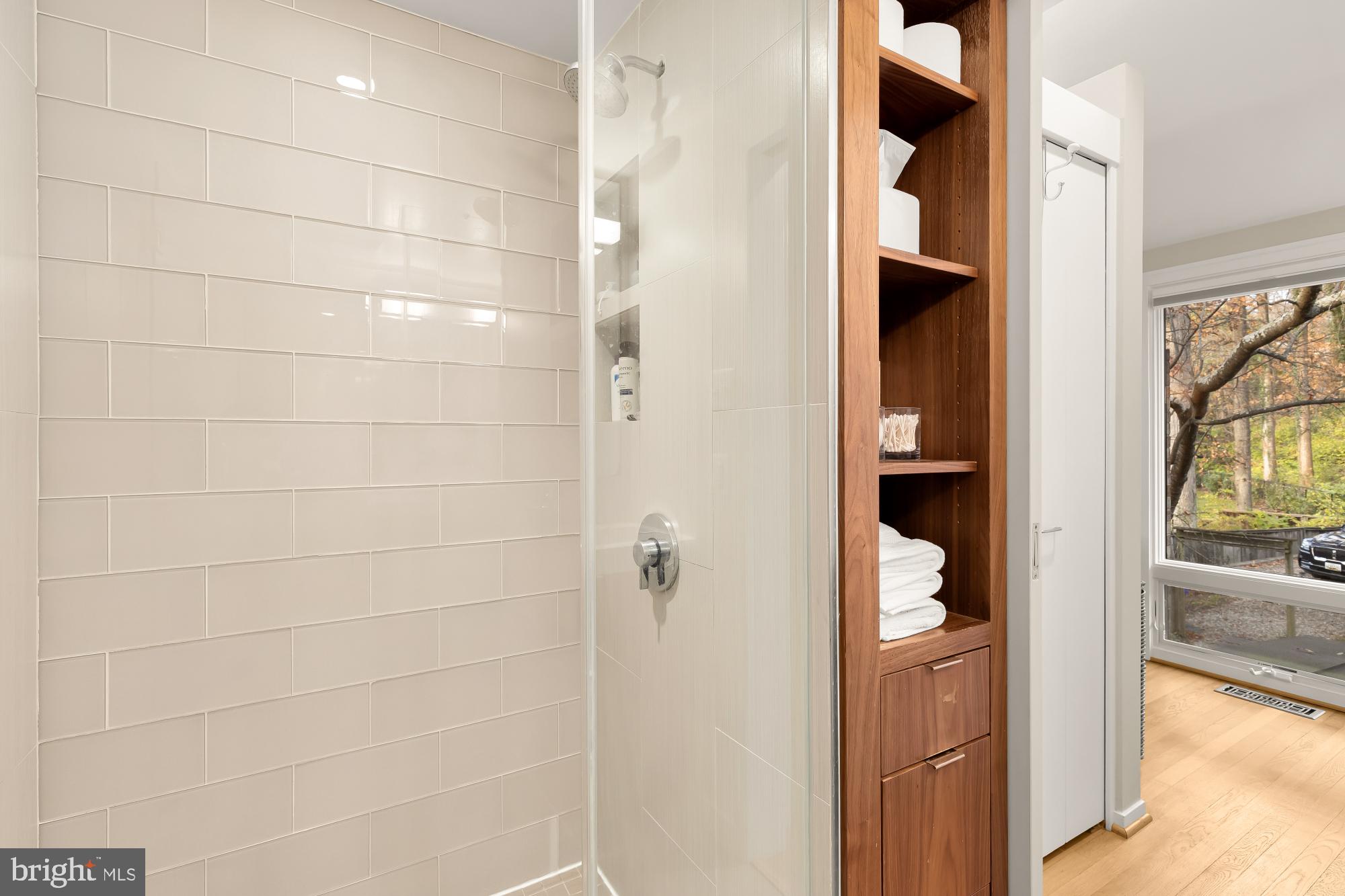 GLEN ECHO HEIGHTS - Residential