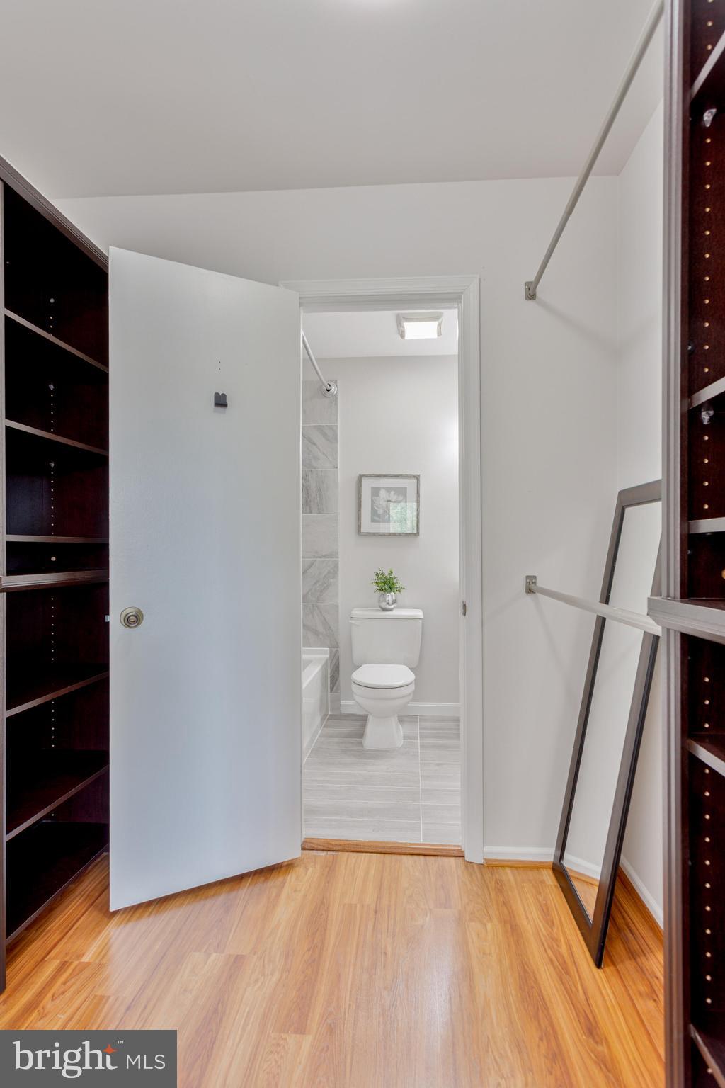 MARBLE HILL - Residential