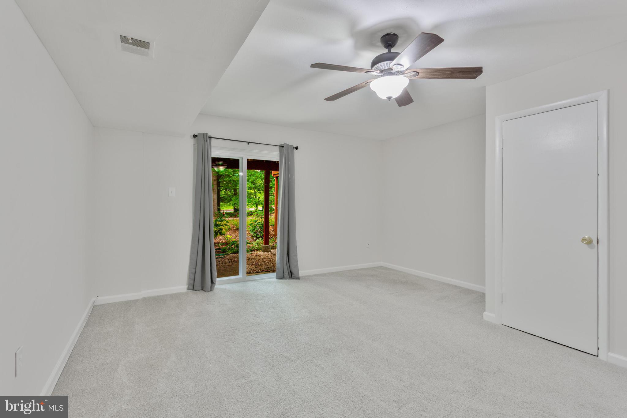 MARBLE HILL - Residential