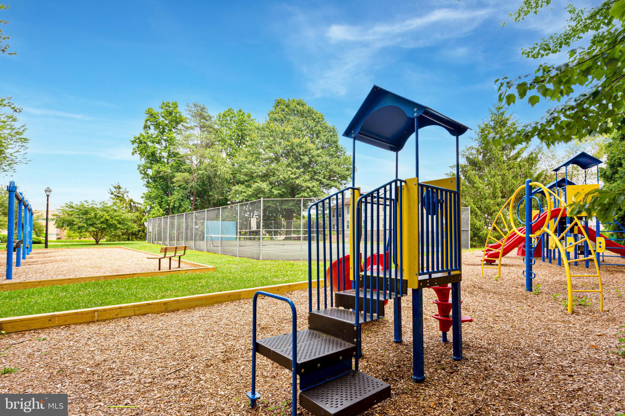 MARBLE HILL - Residential