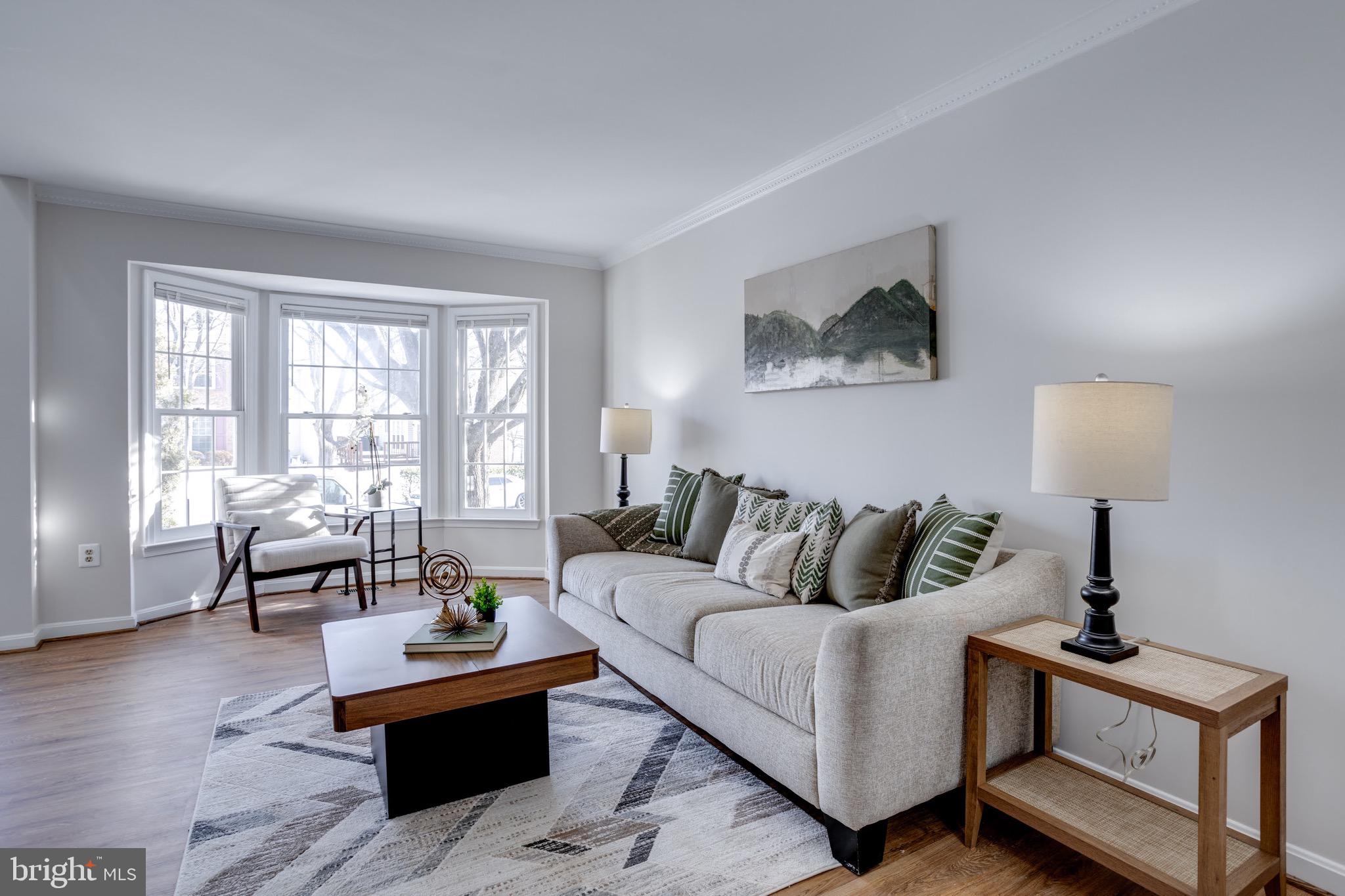 5622 SCHOOLFIELD COURT