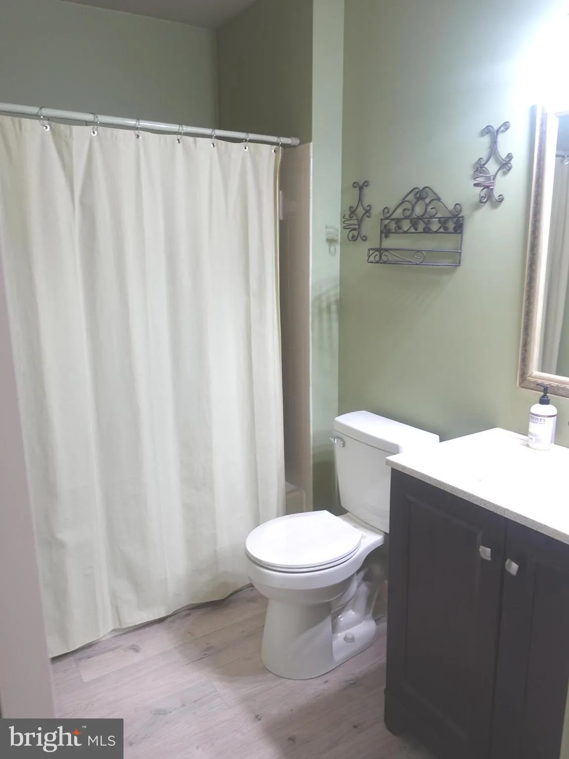 Voorhees, New Jersey 08043, United States, 3 Bedrooms Bedrooms, ,3 BathroomsBathrooms,Residential,Pending,133434