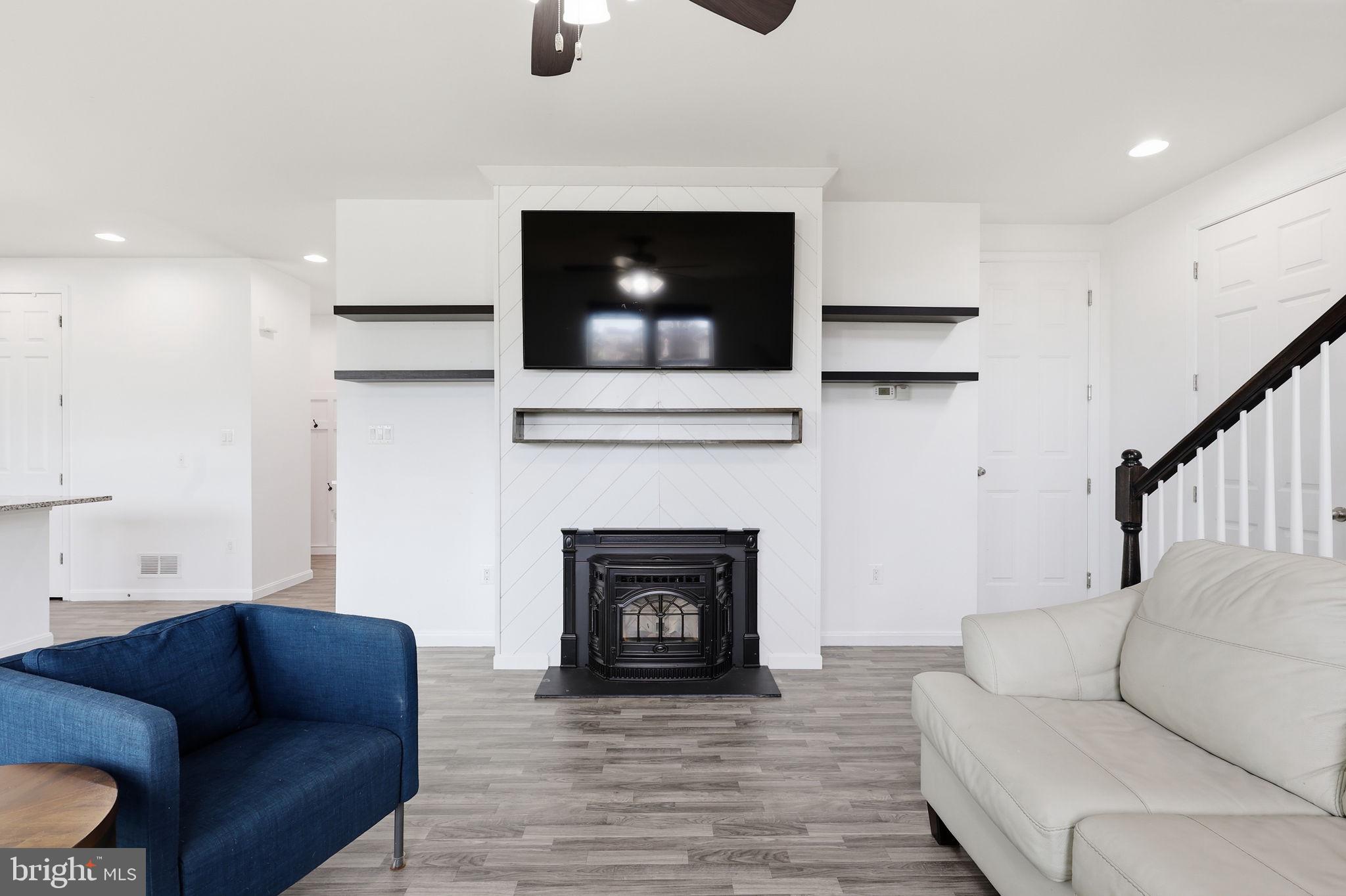 HIGHPOINT - Residential