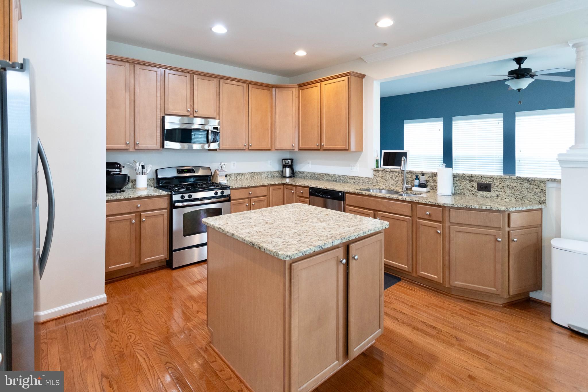 VILLAGES OF WELLINGTON - Residential