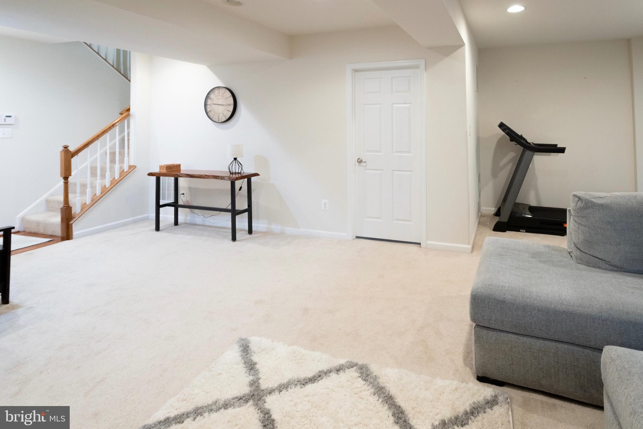 VILLAGES OF WELLINGTON - Residential