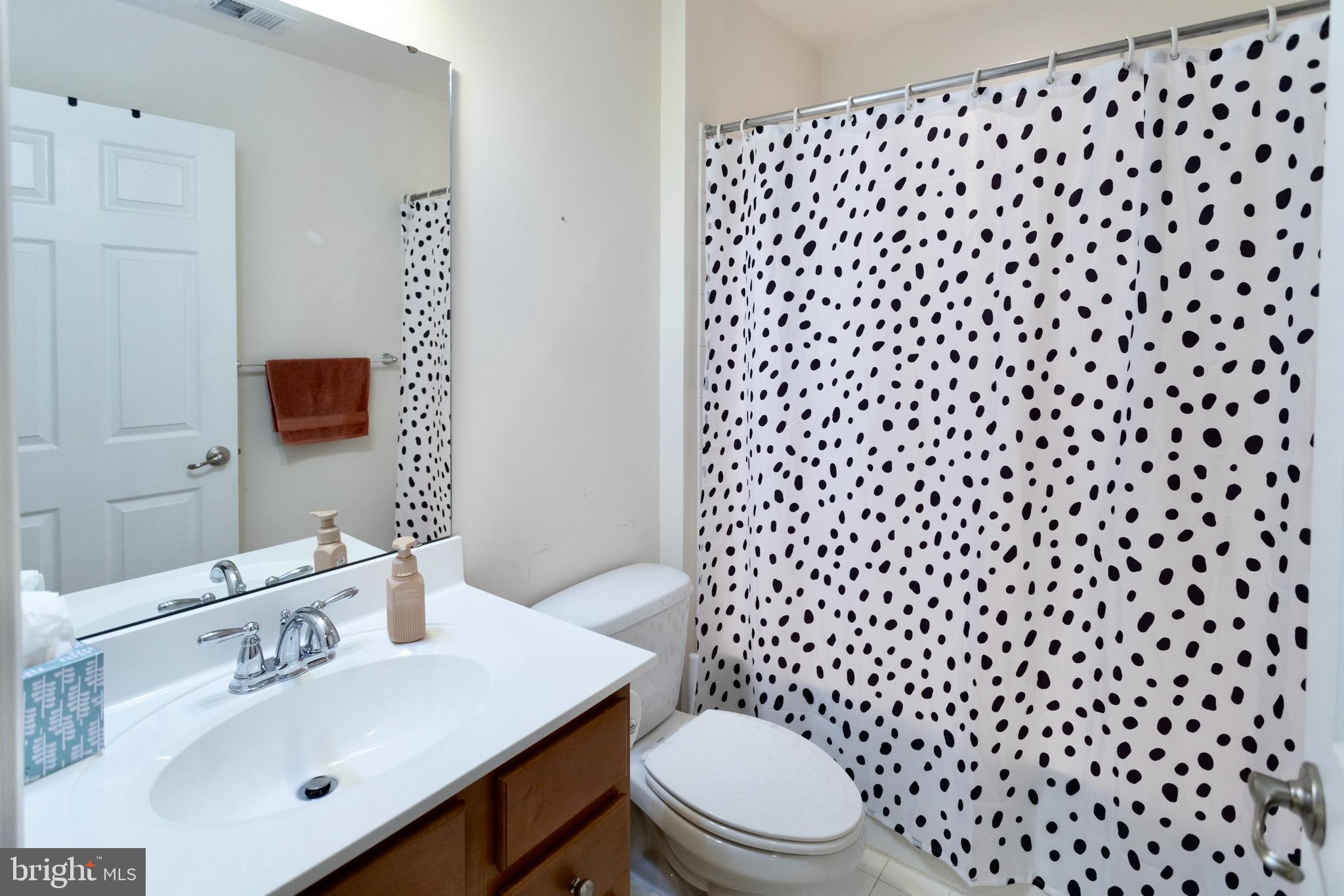 VILLAGES OF WELLINGTON - Residential