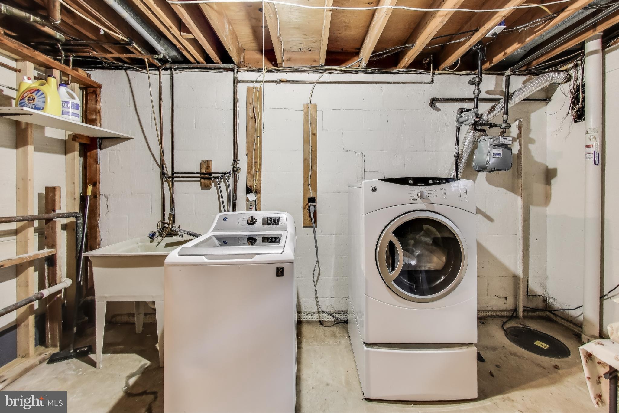 HIGHLAND STONE - Residential