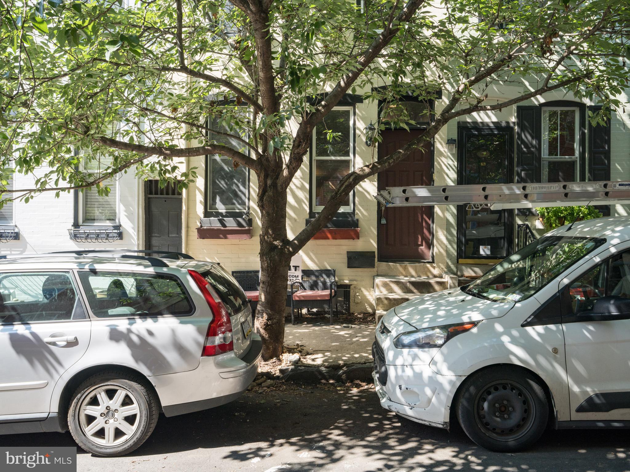 FAIRMOUNT - Residential Lease