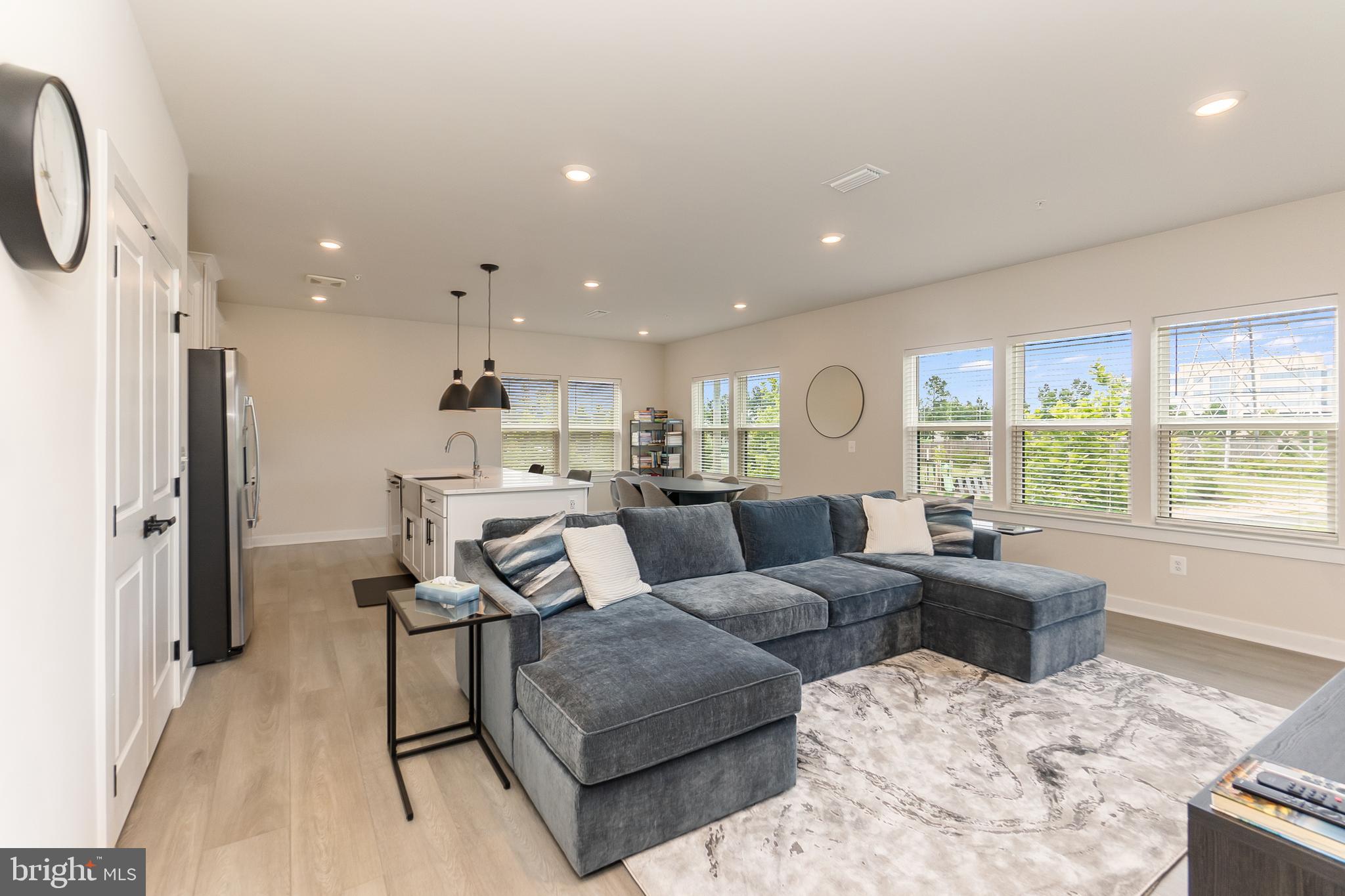 WOODLAND PARK - Residential Lease