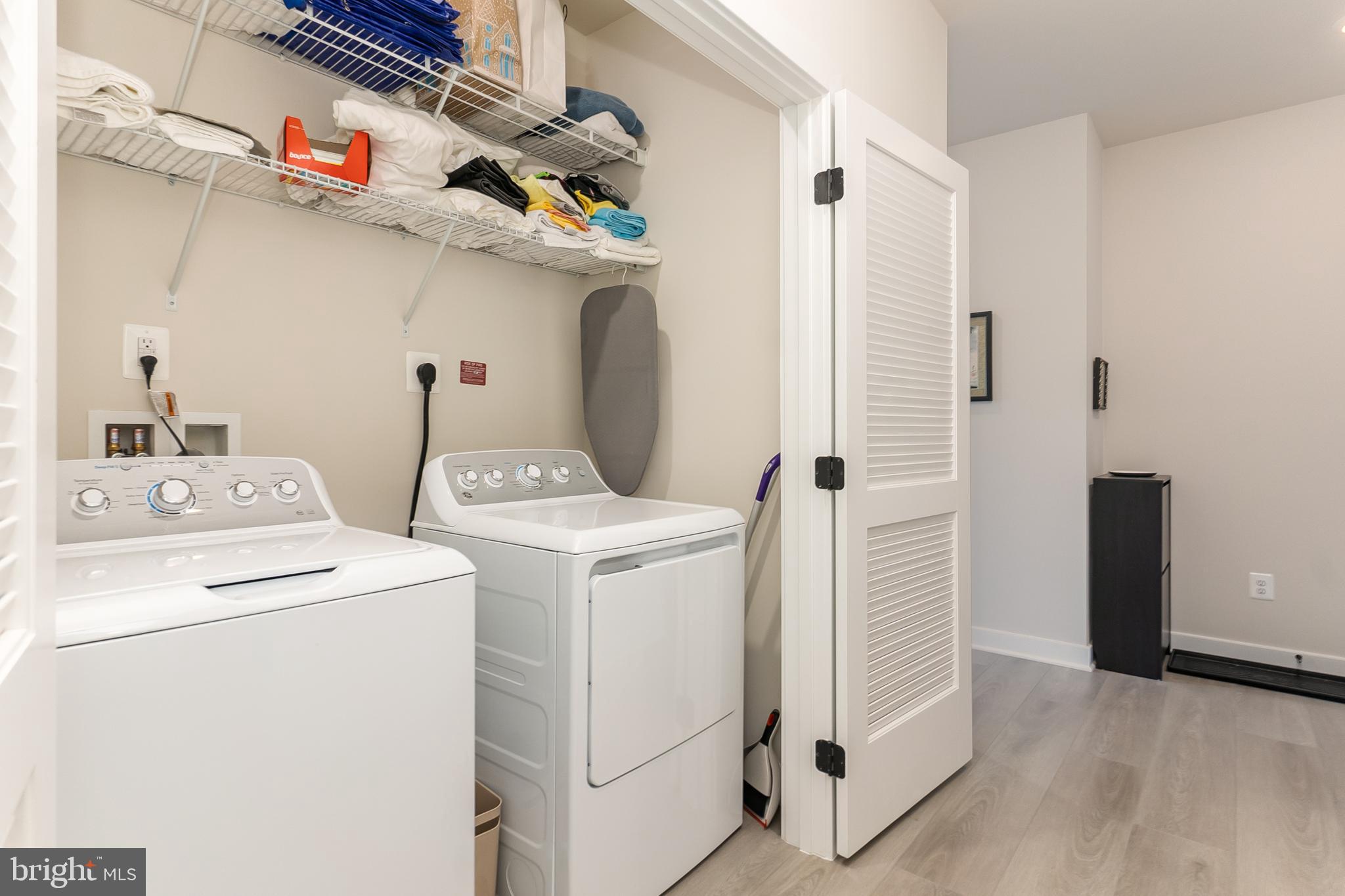 WOODLAND PARK - Residential Lease