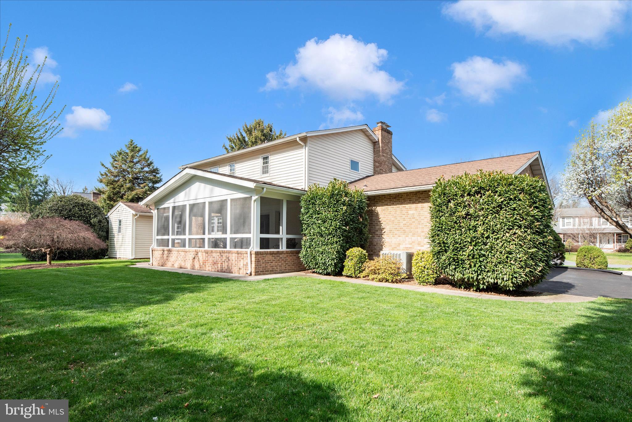 CLOVER HILL - Residential