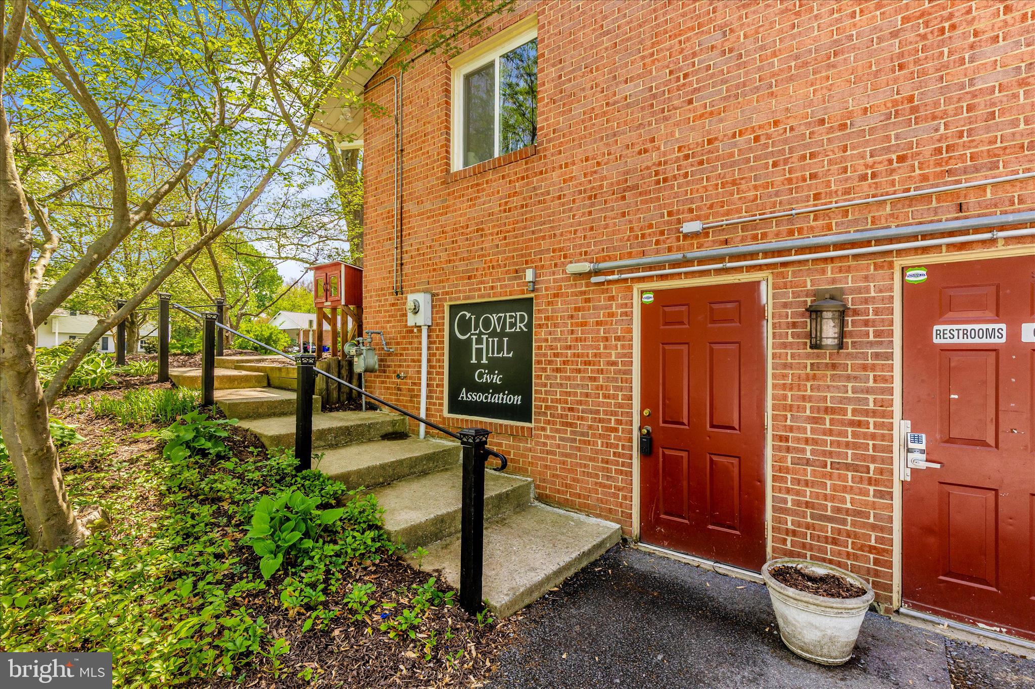 CLOVER HILL - Residential