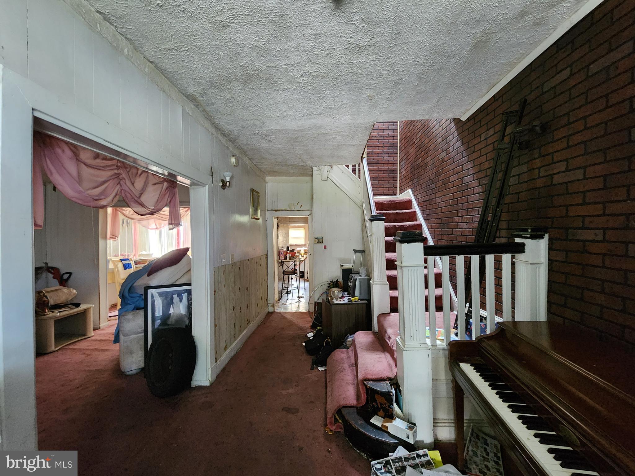 CARROLL-SOUTH HILTON - Residential