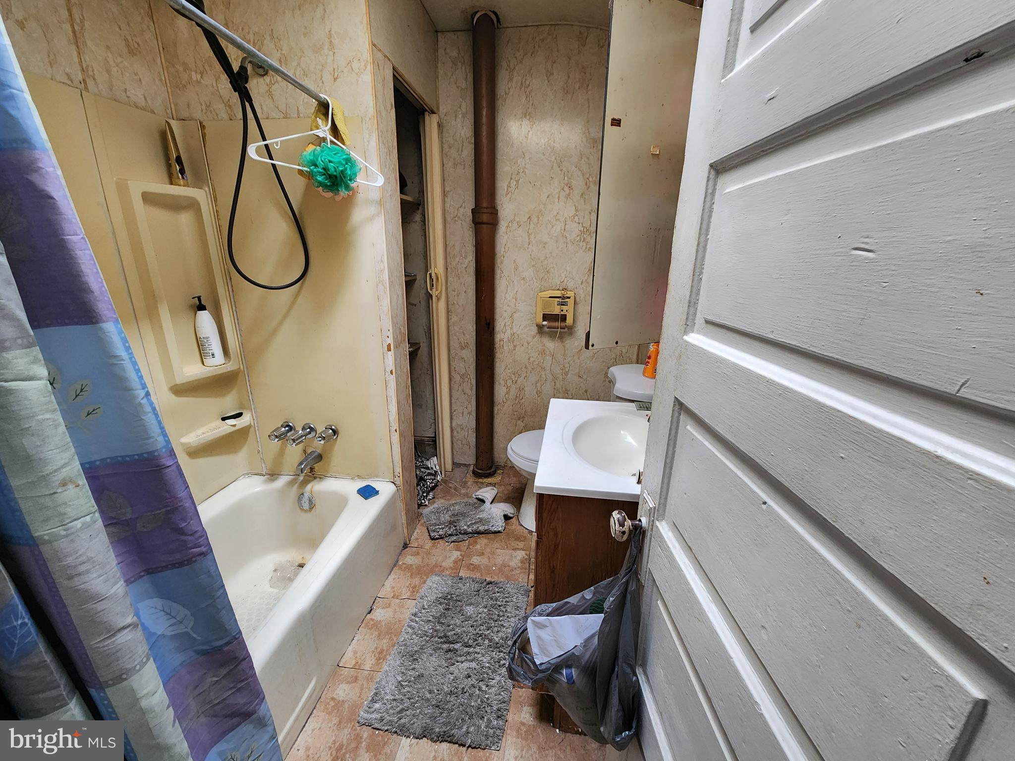 CARROLL-SOUTH HILTON - Residential