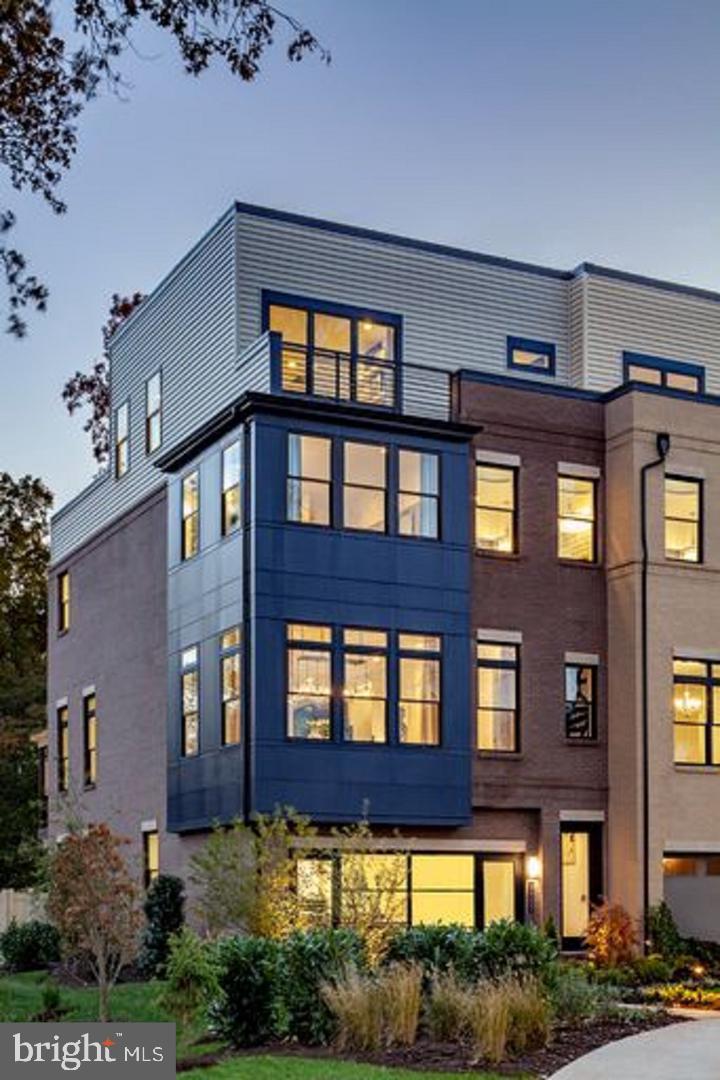 BRAMBLETON AT EMERALD RIDGE - Residential