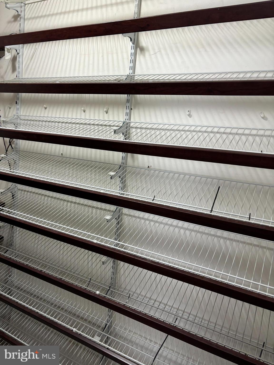 WOODVIEW VILLAGE WEST - Residential