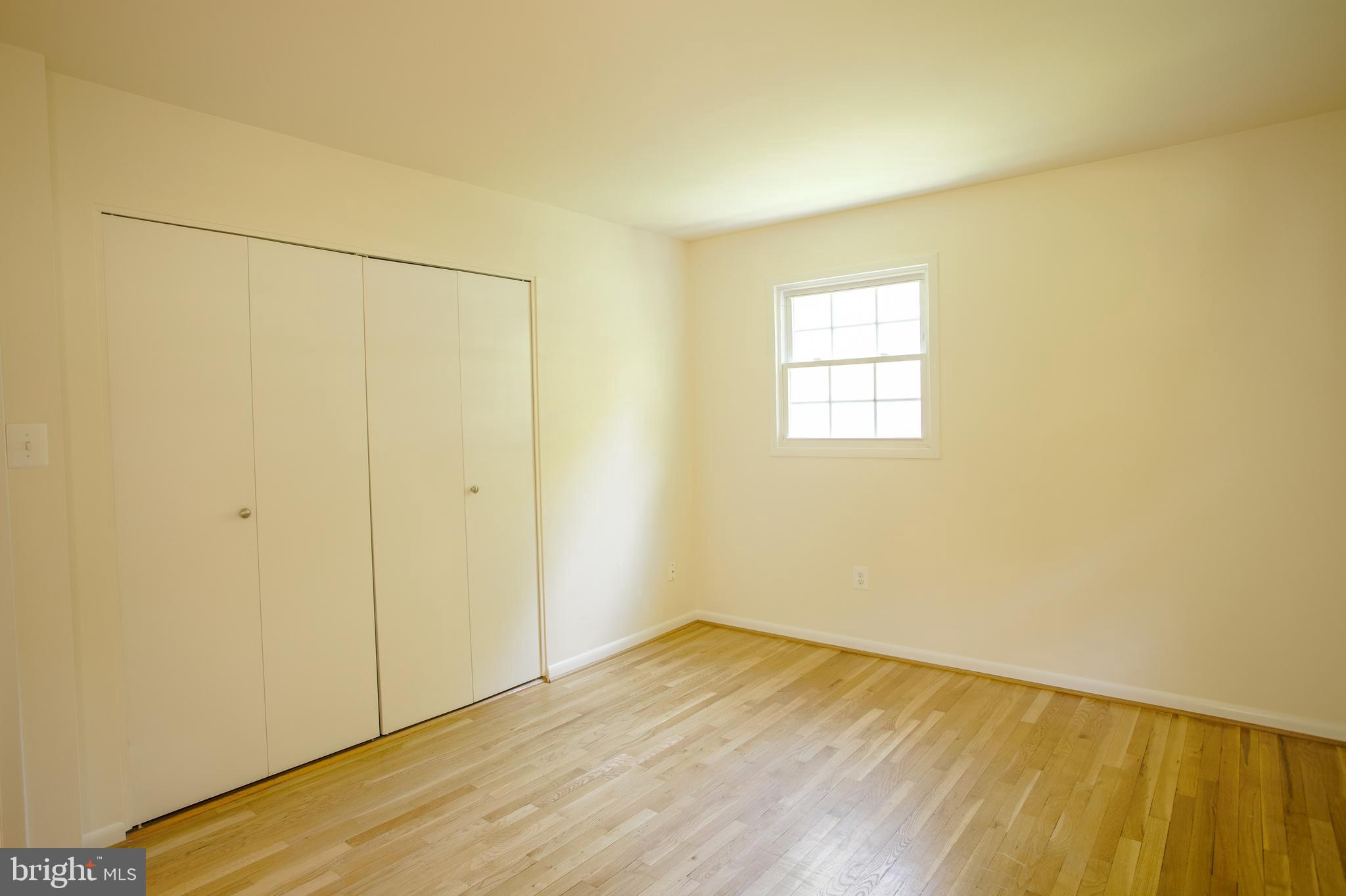 BEL PRE WOODS - Residential Lease