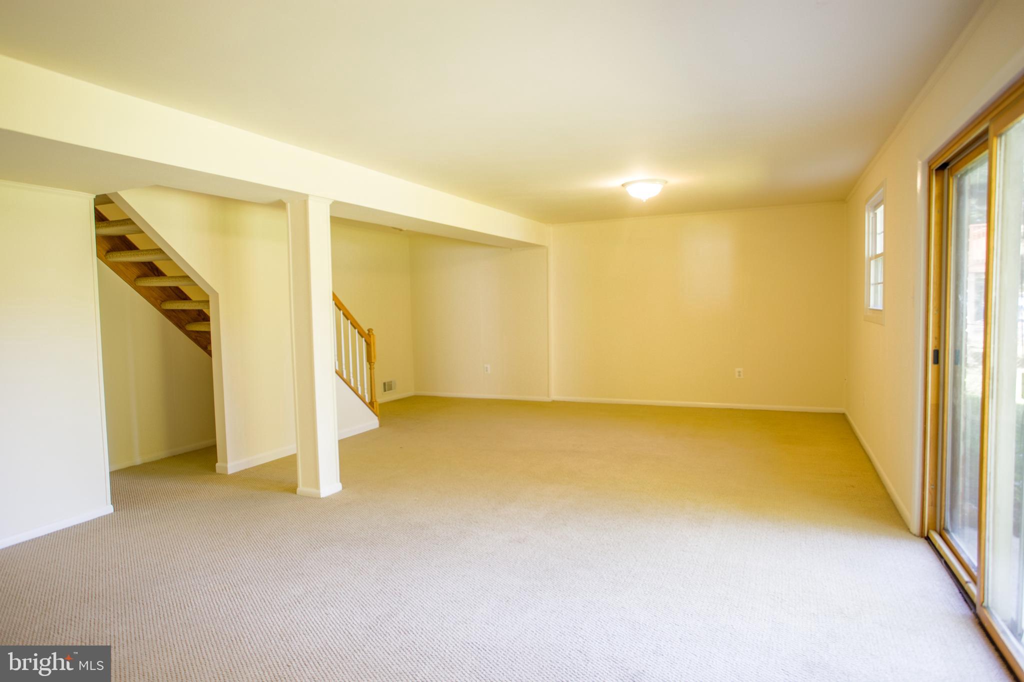 BEL PRE WOODS - Residential Lease