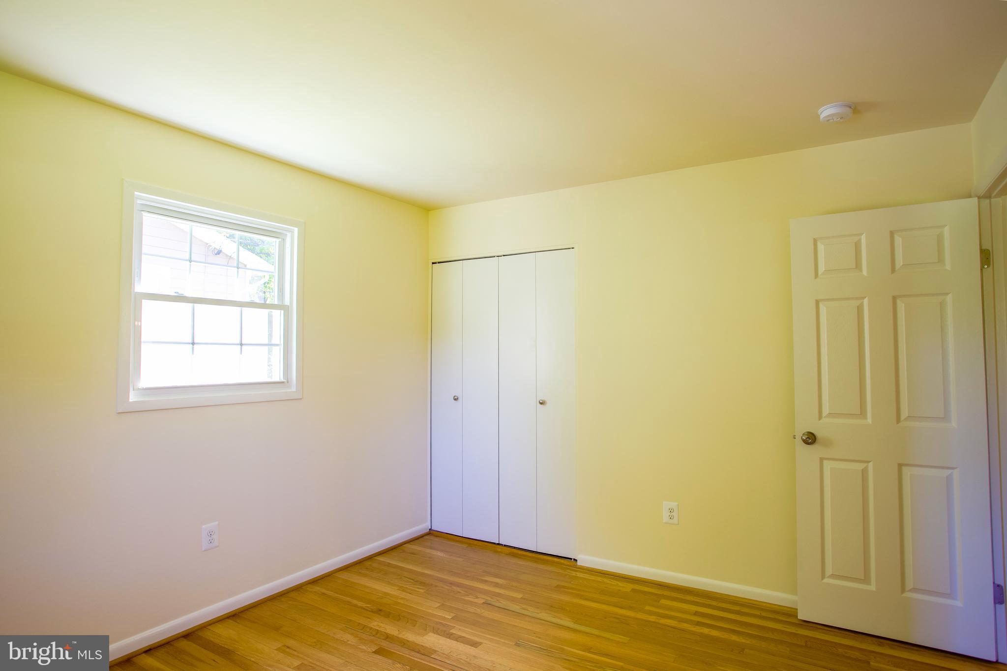 BEL PRE WOODS - Residential Lease