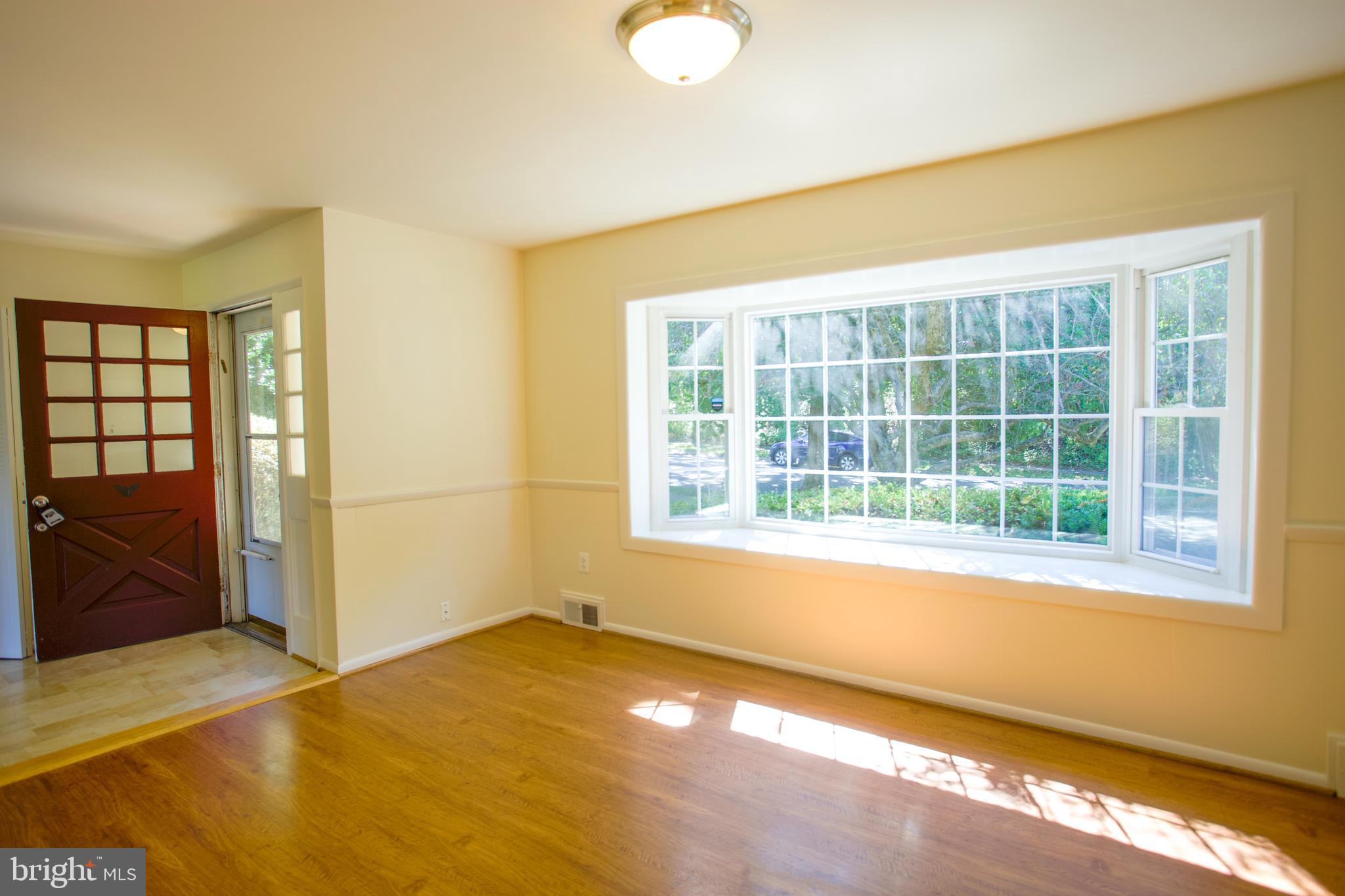 BEL PRE WOODS - Residential Lease