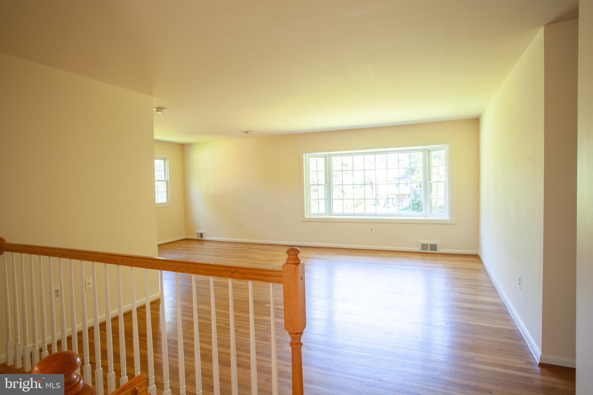 BEL PRE WOODS - Residential Lease