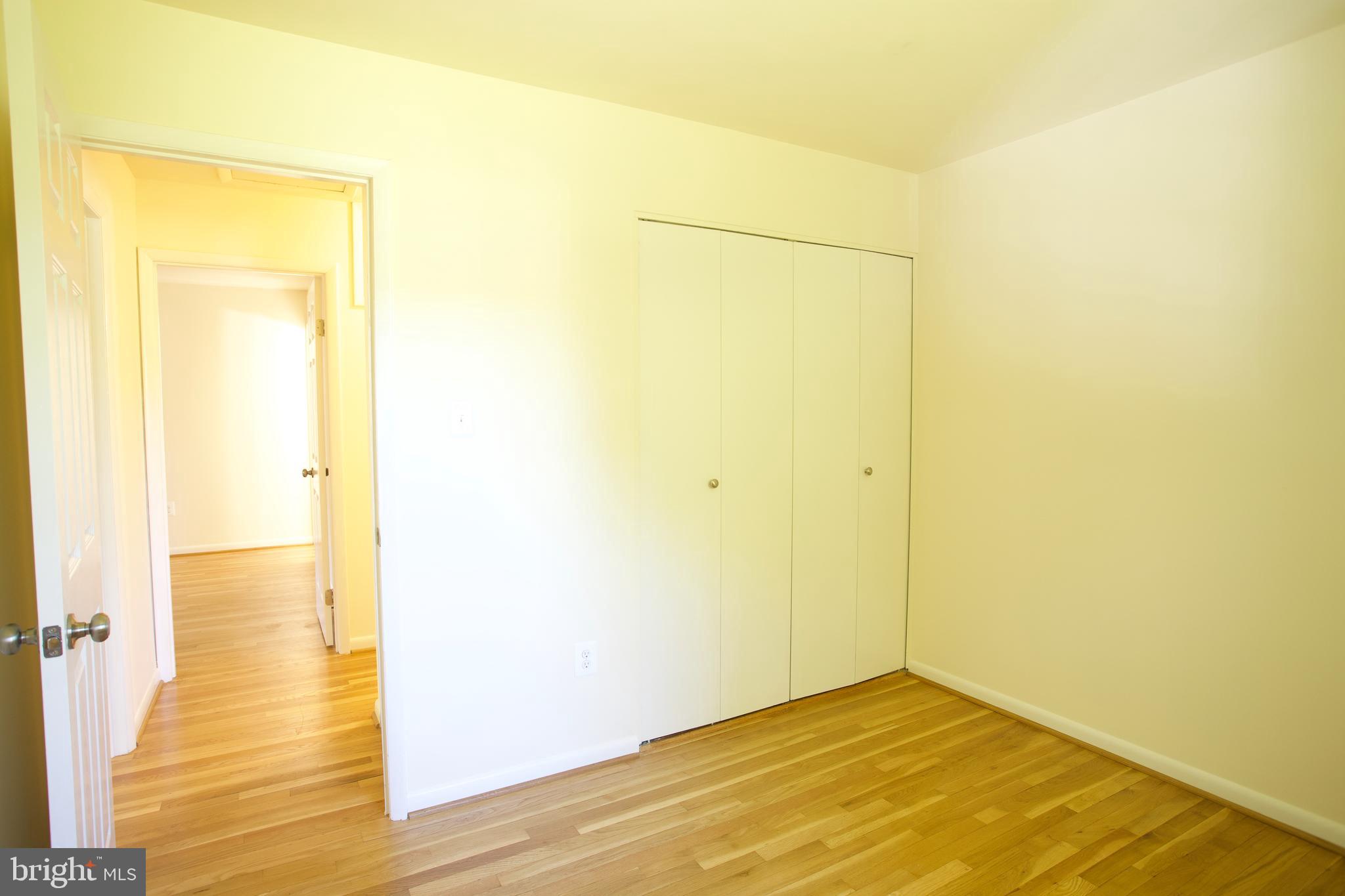 BEL PRE WOODS - Residential Lease