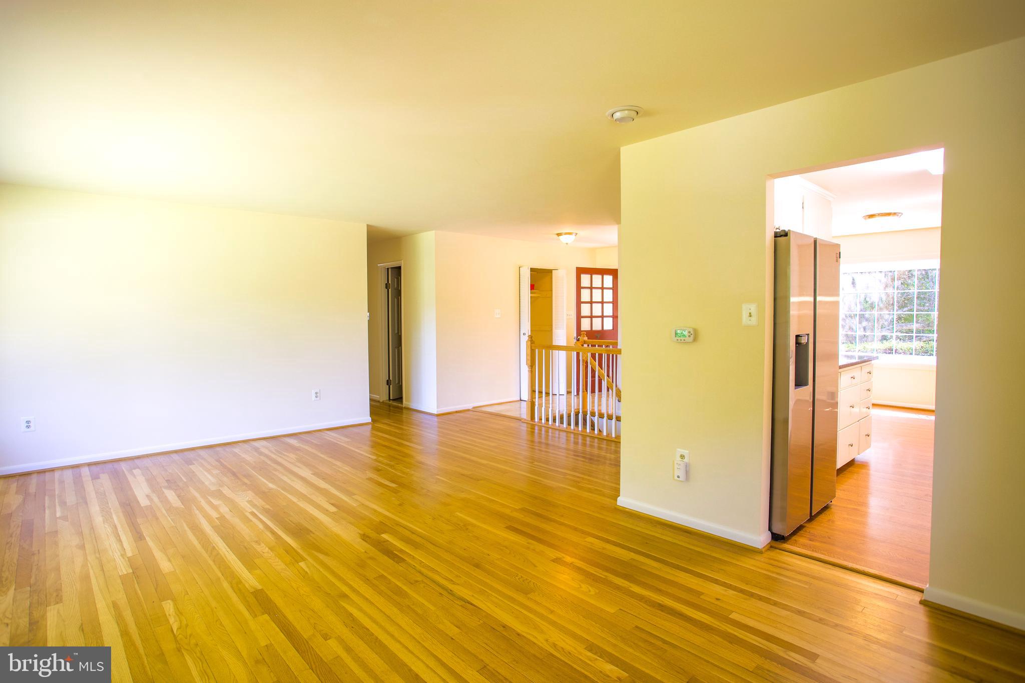 BEL PRE WOODS - Residential Lease