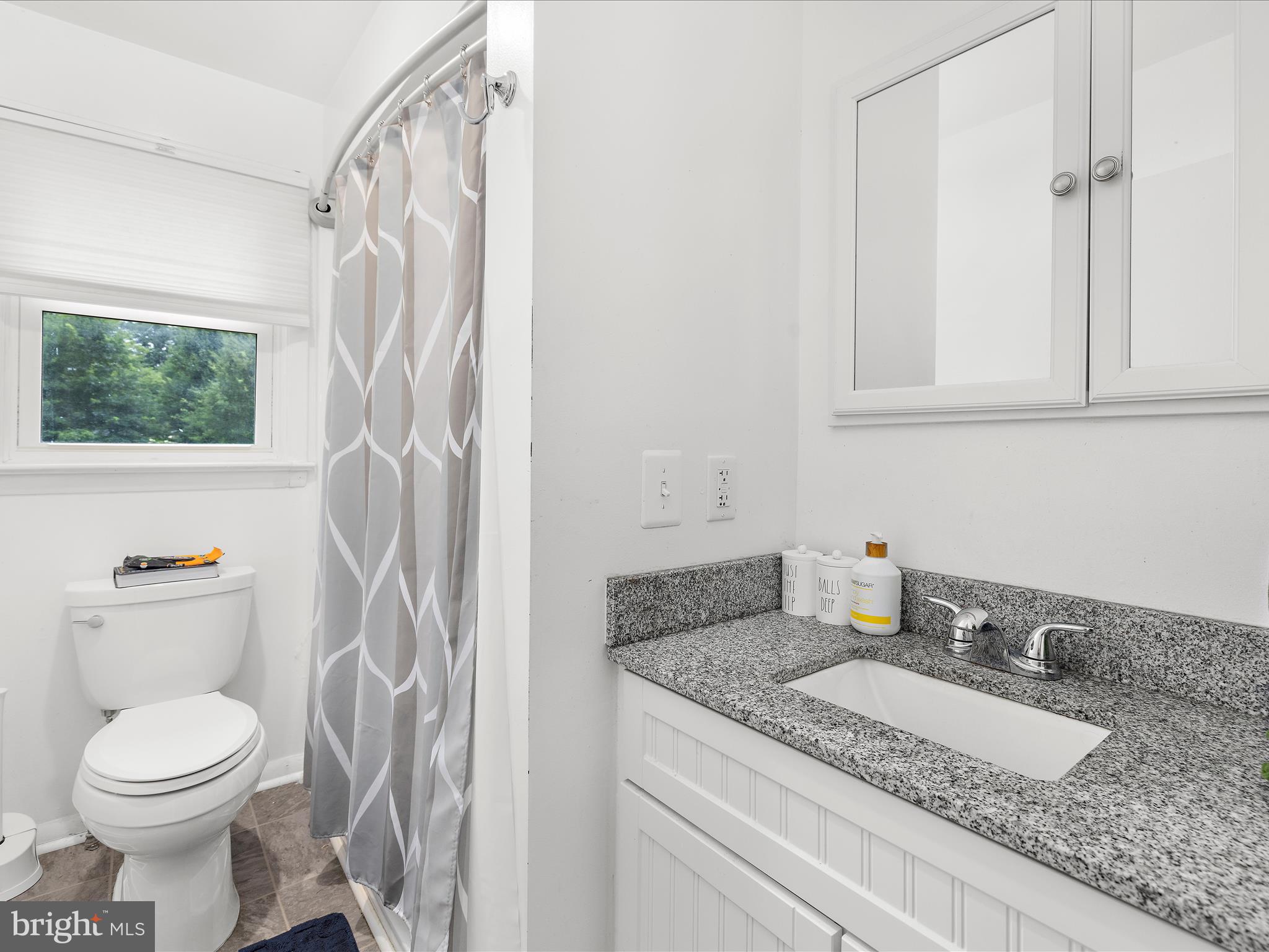 KENT ISLAND ESTATES - Residential