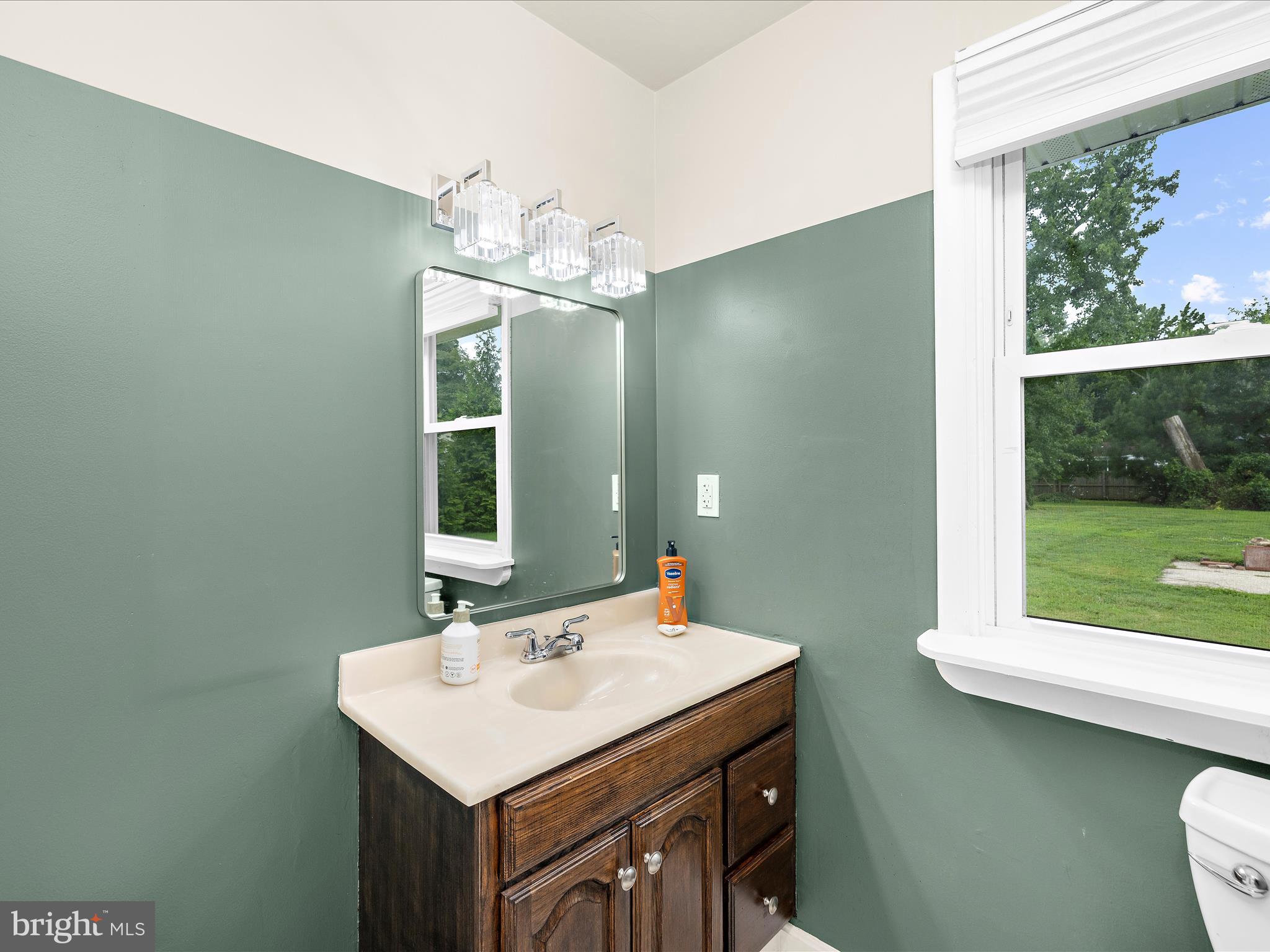 KENT ISLAND ESTATES - Residential