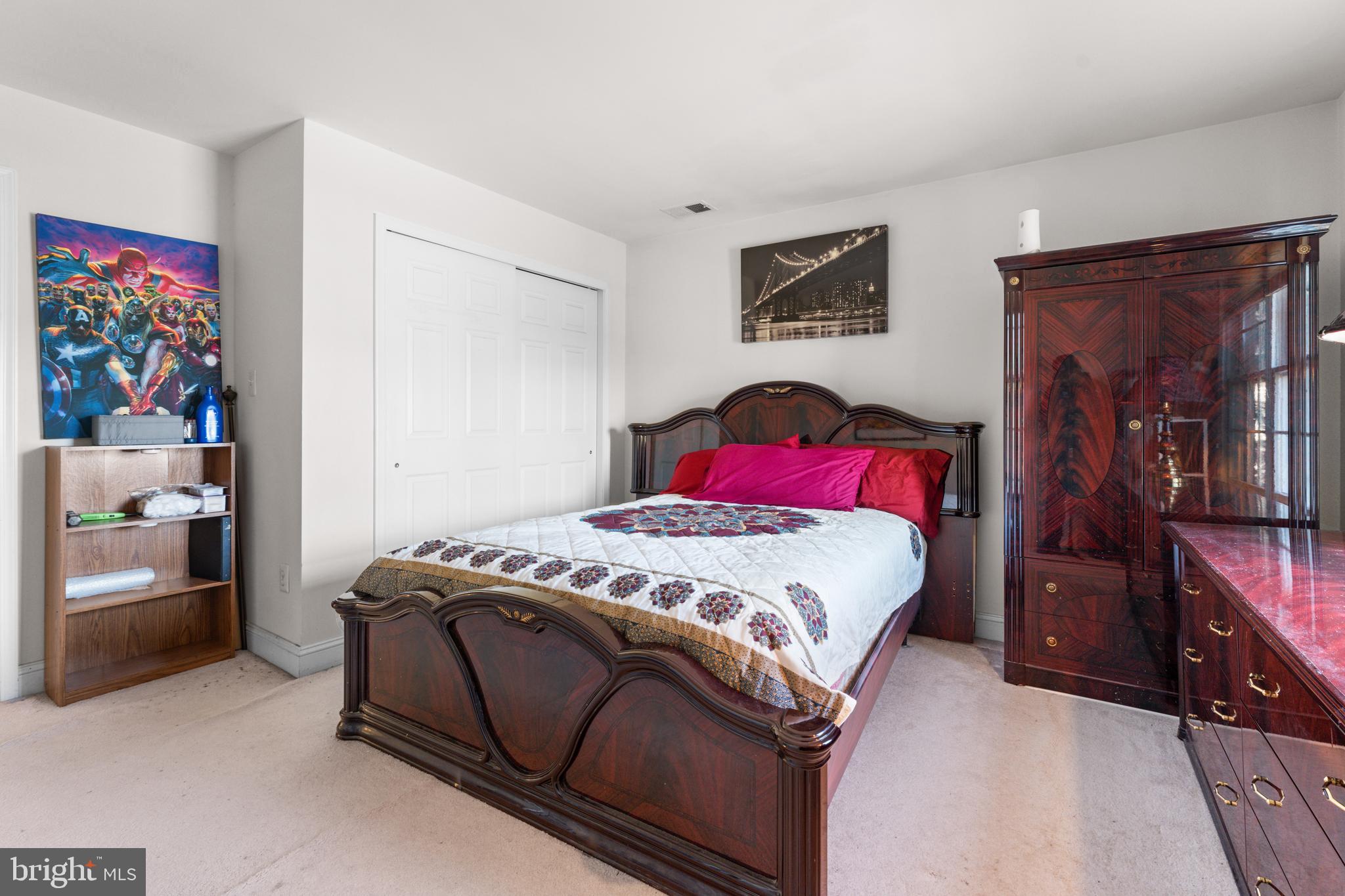 BROOKE MANOR - Residential