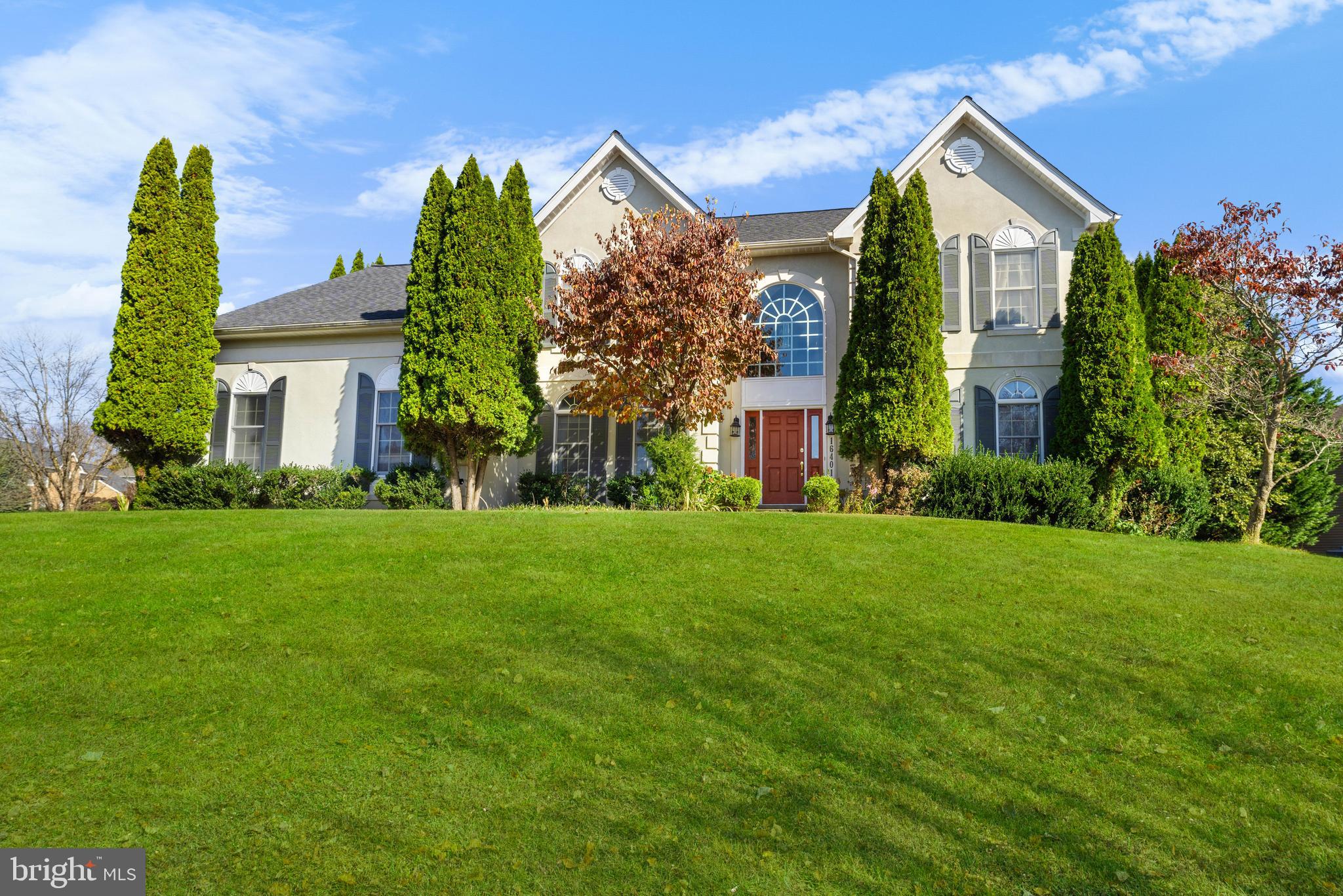 BROOKE MANOR - Residential