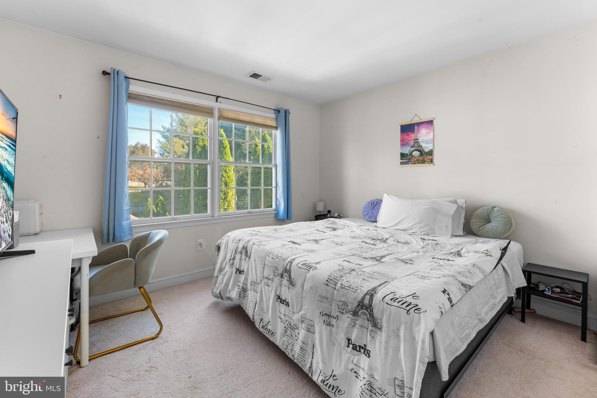 BROOKE MANOR - Residential