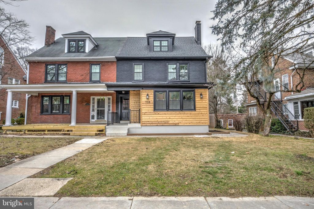 Photo of 708 RACE AVE, LANCASTER, PA 17603 (MLS # PALA2029872)