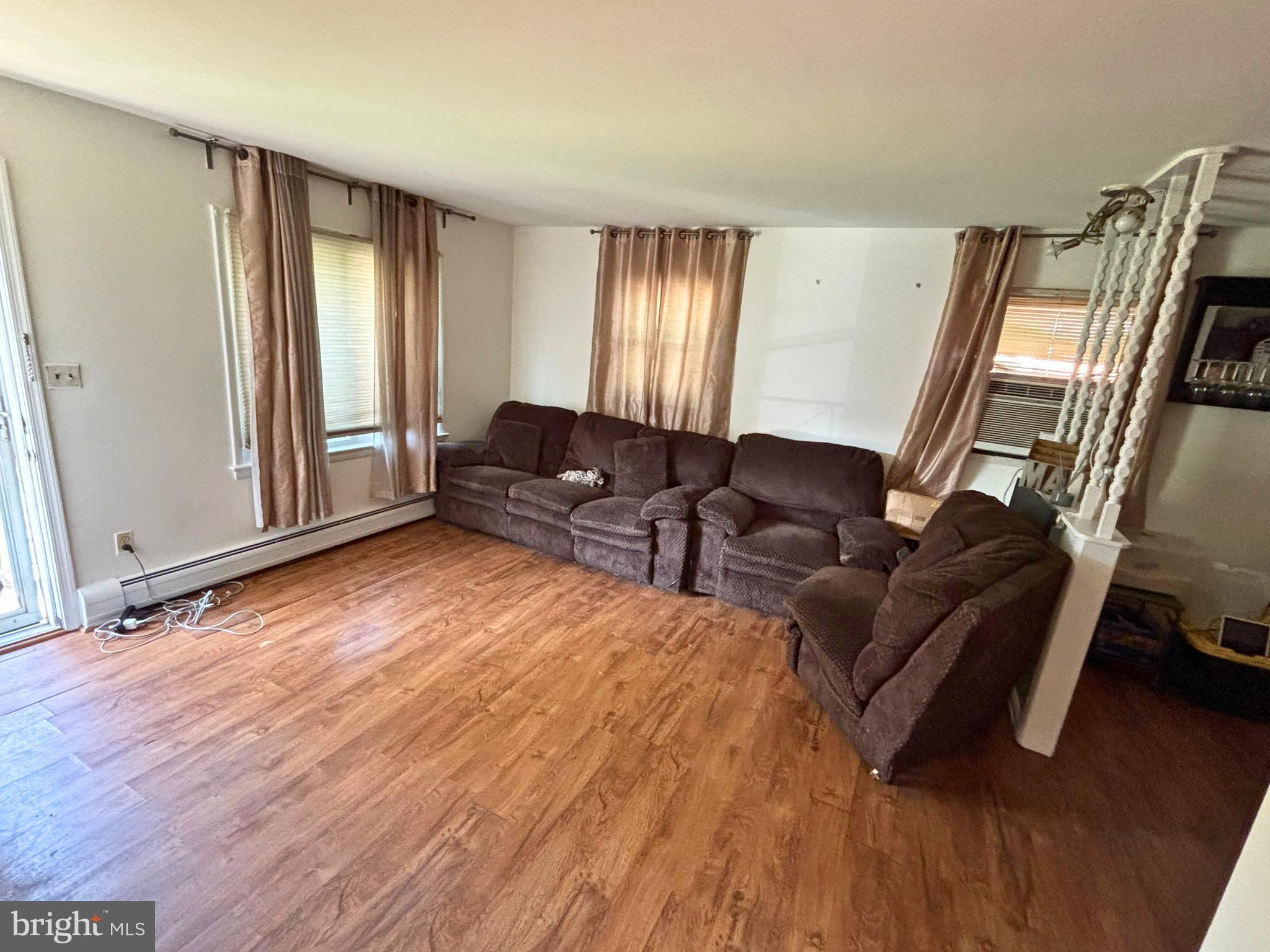 HYNESBORO PARK - Residential