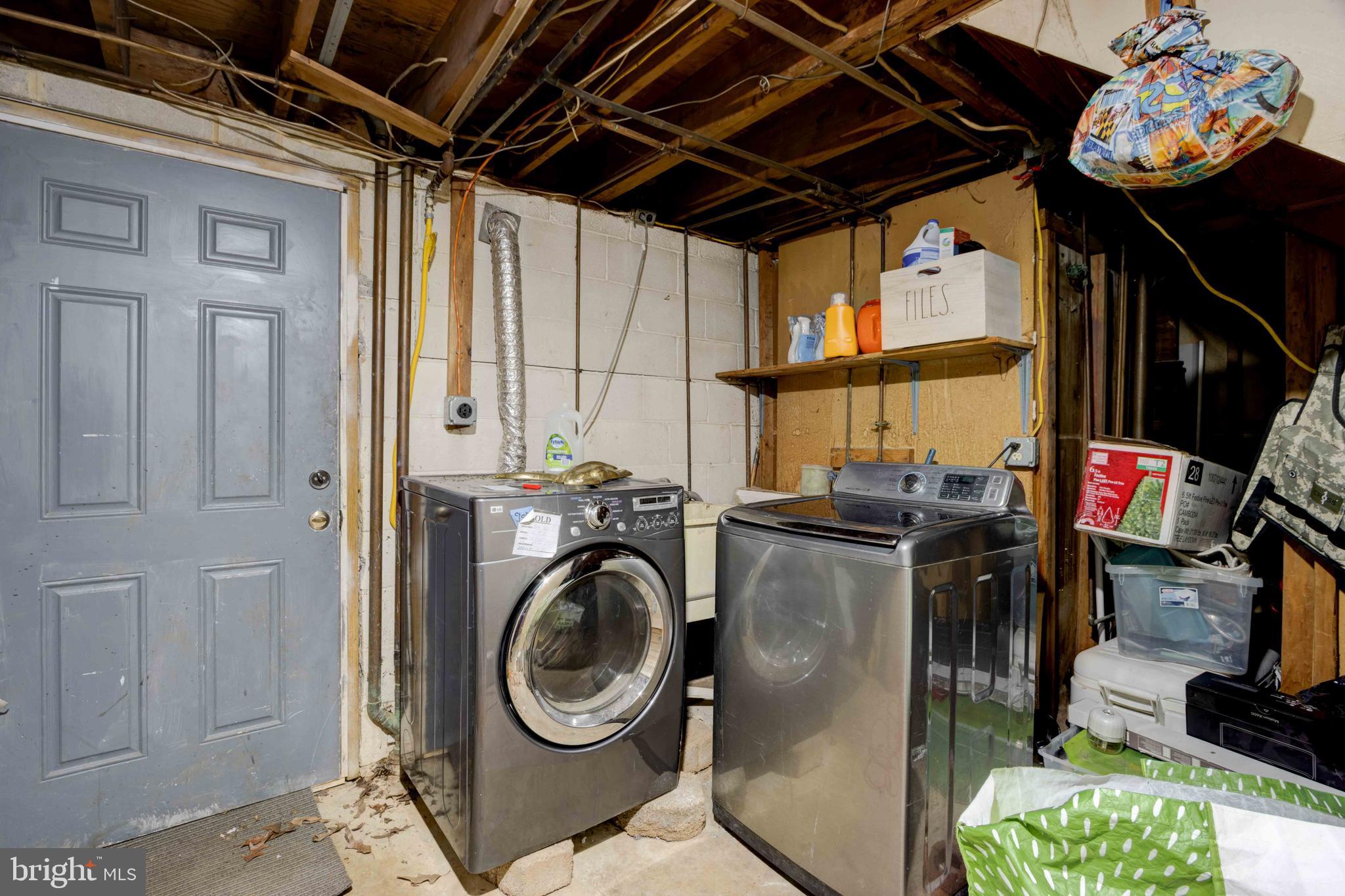 HYNESBORO PARK - Residential