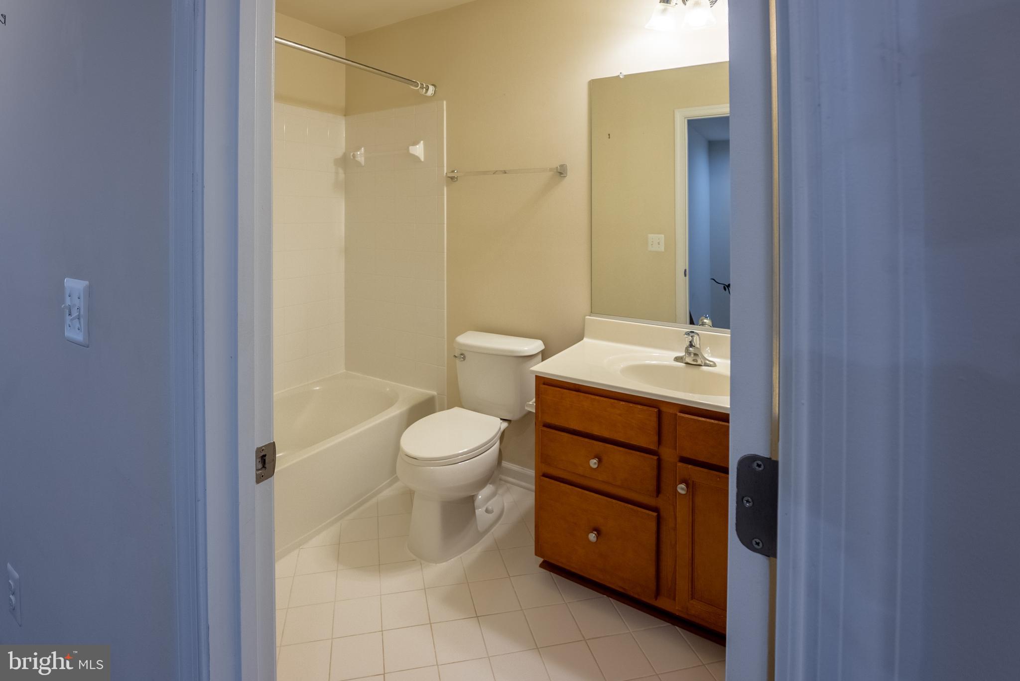 EAST GATE ONE - Residential Lease