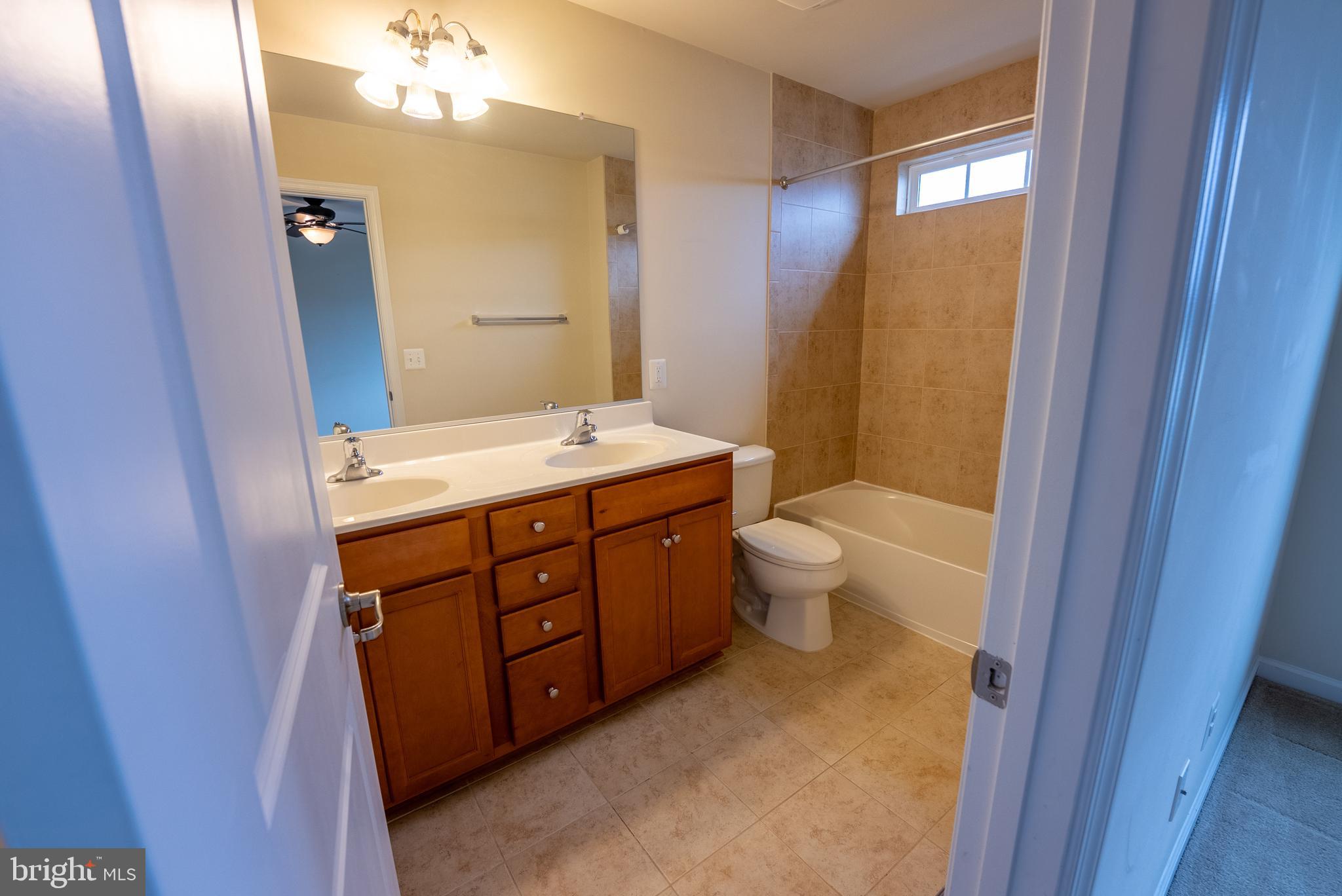 EAST GATE ONE - Residential Lease