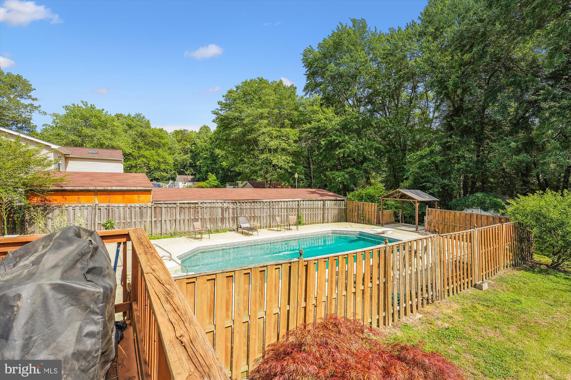 PINE HILL EST SUB - Residential