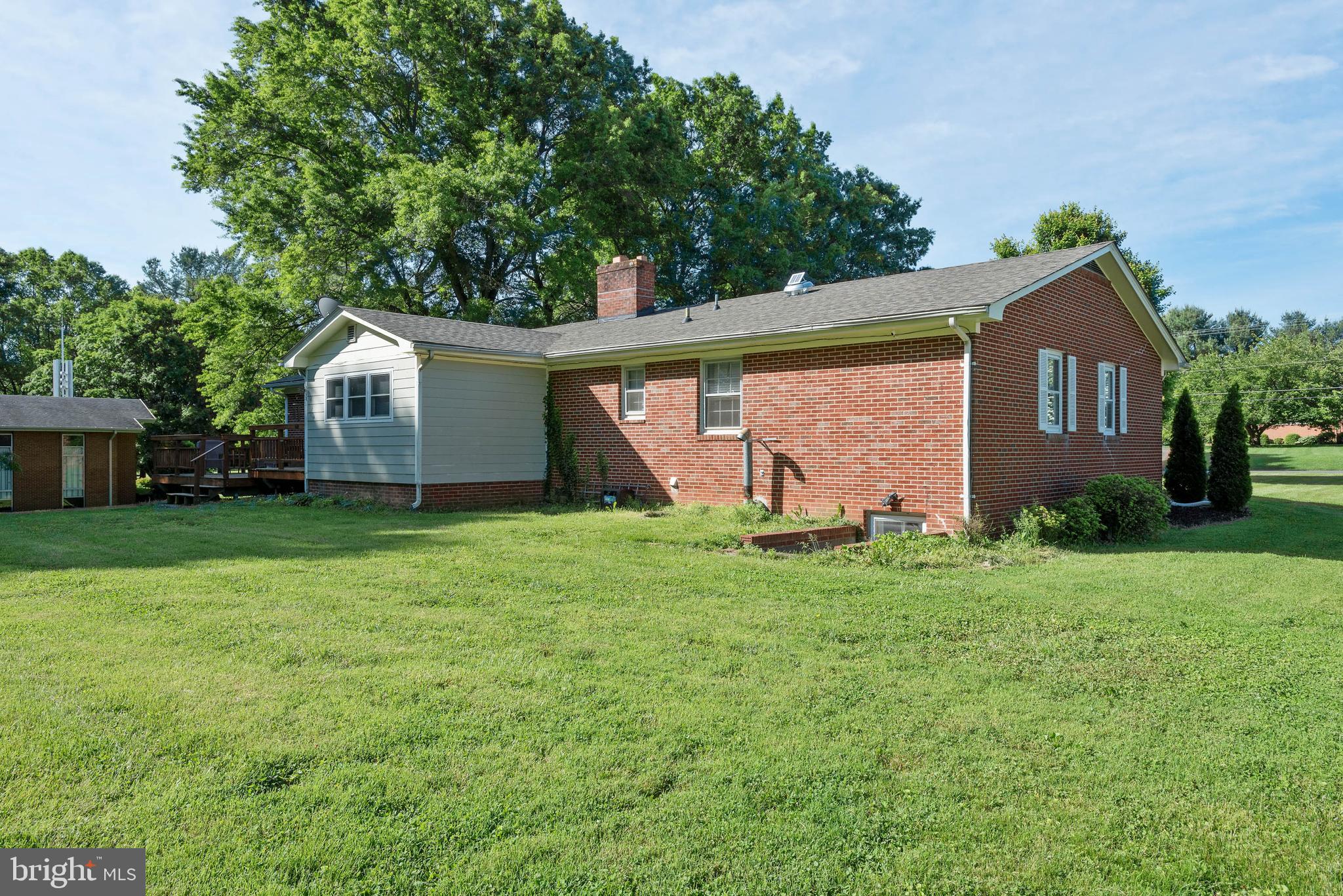 CRESTVIEW ESTATE - Residential