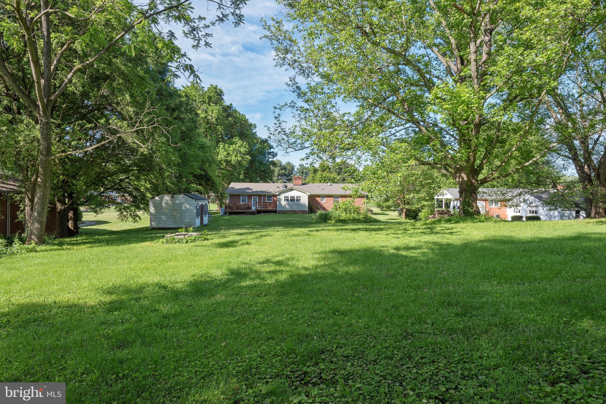 CRESTVIEW ESTATE - Residential