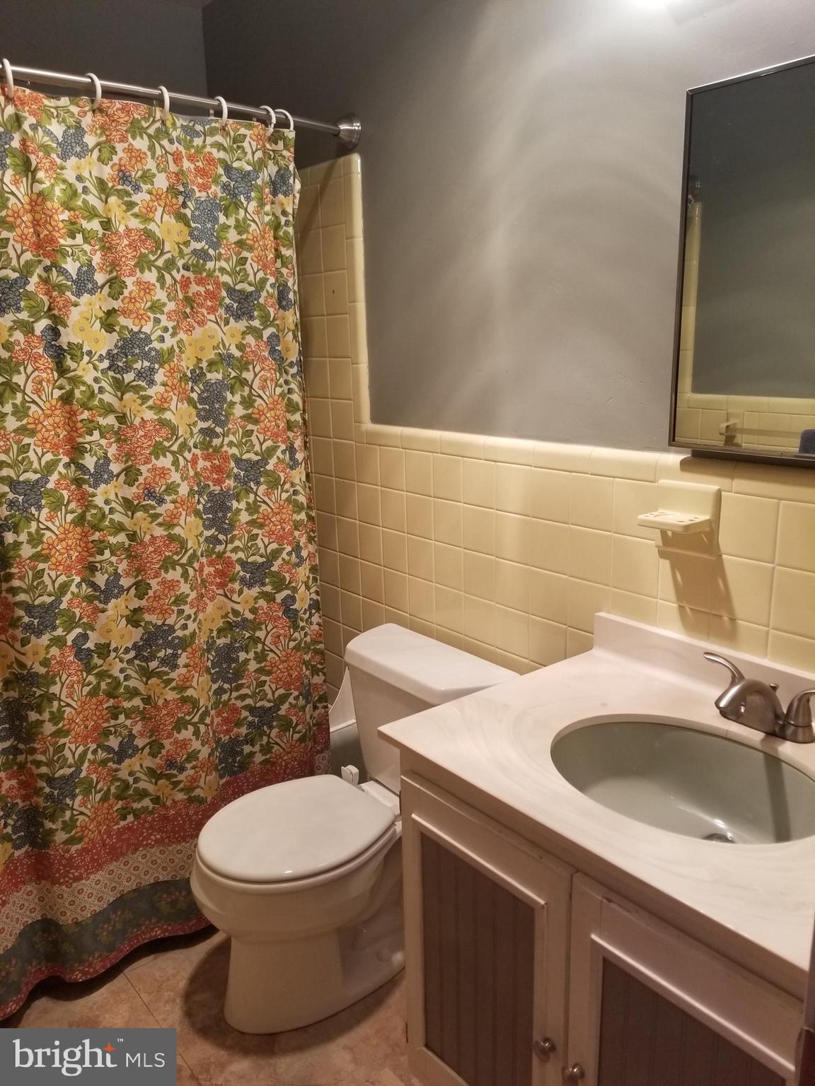 CRESTVIEW ESTATE - Residential