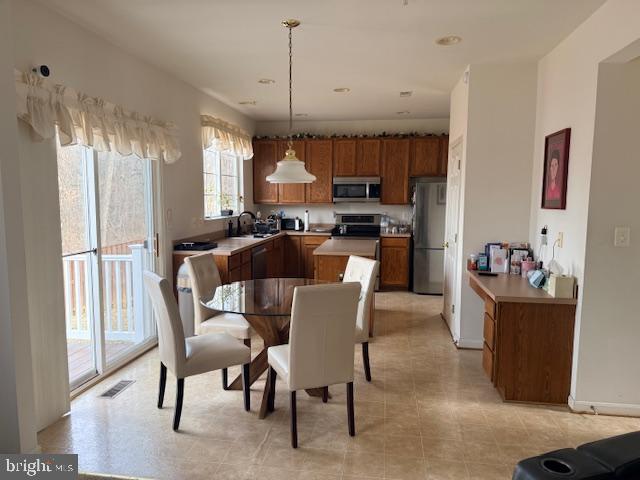 PRESIDENTIAL HEIGHTS - Residential