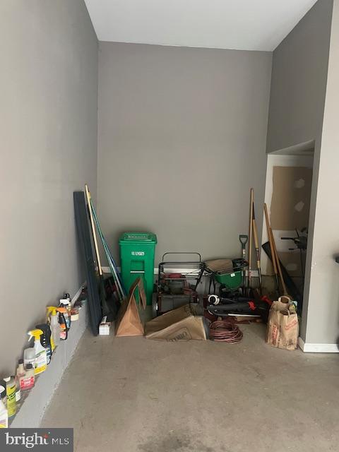 PRESIDENTIAL HEIGHTS - Residential