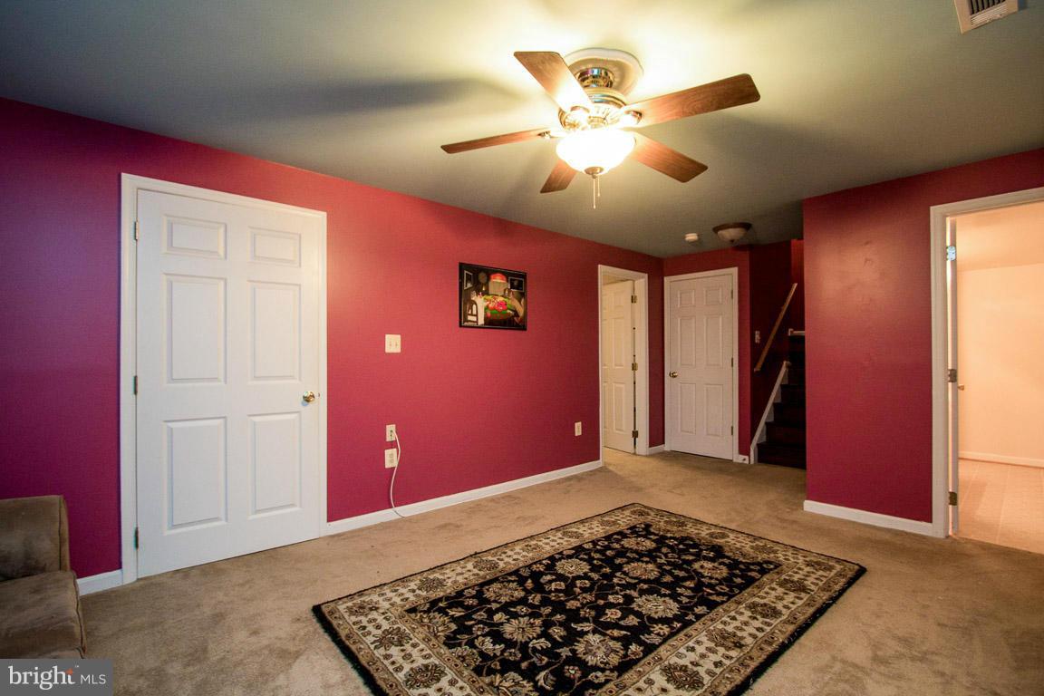 ARGYLE HILLS - Residential