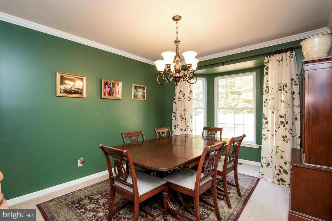 ARGYLE HILLS - Residential