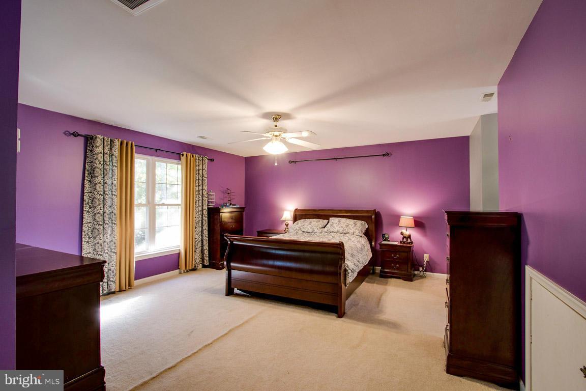 ARGYLE HILLS - Residential