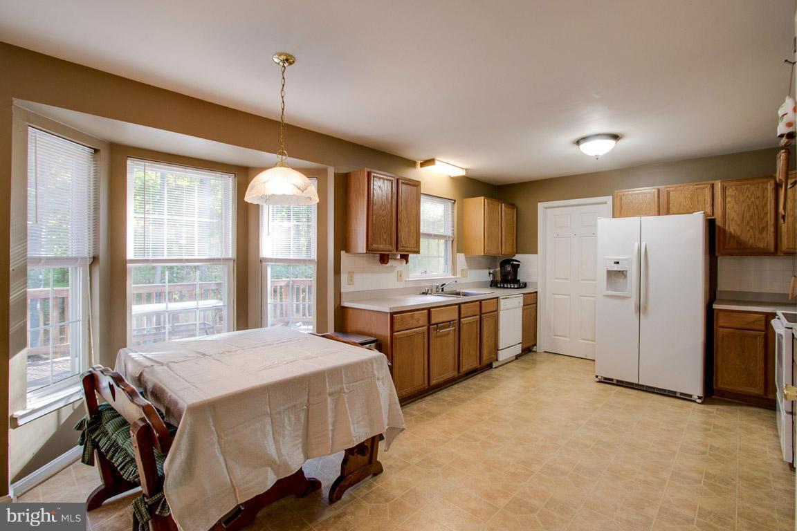 ARGYLE HILLS - Residential