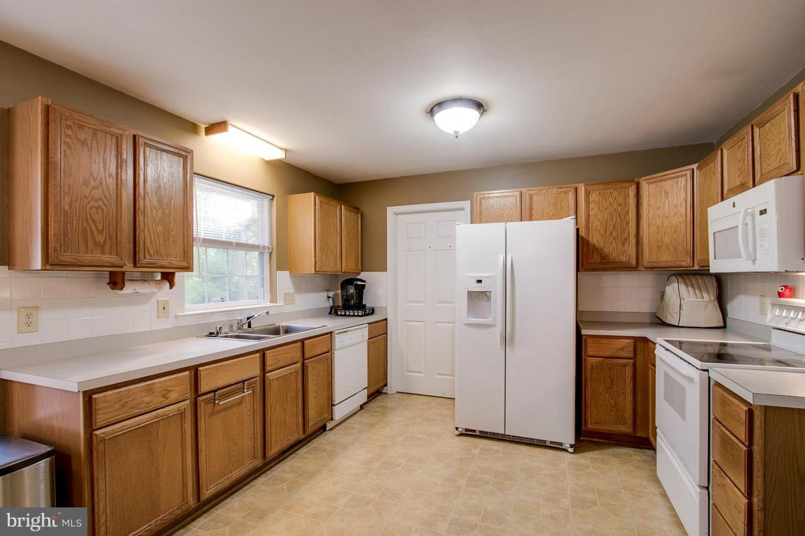 ARGYLE HILLS - Residential