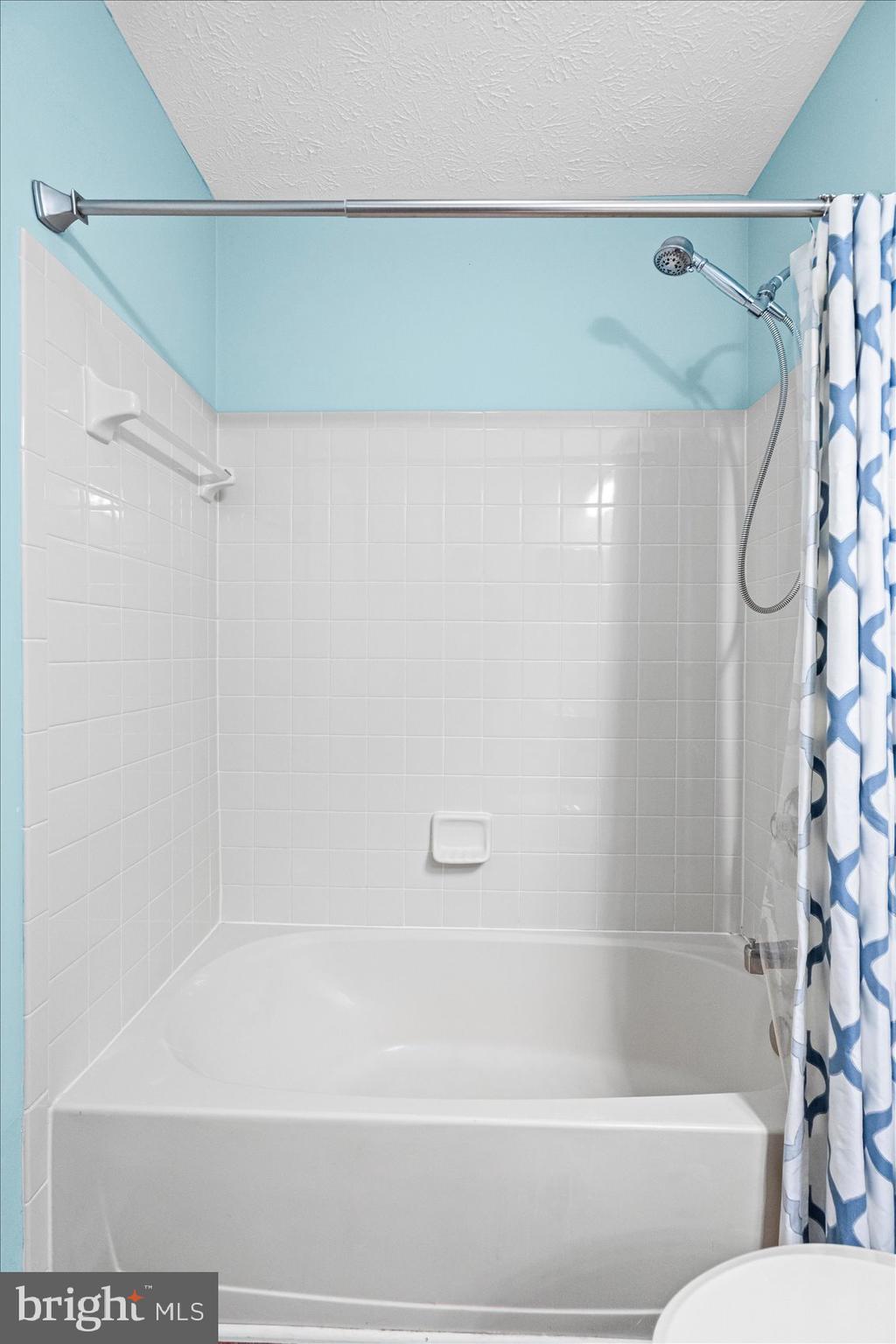 EATON SQUARE - Residential