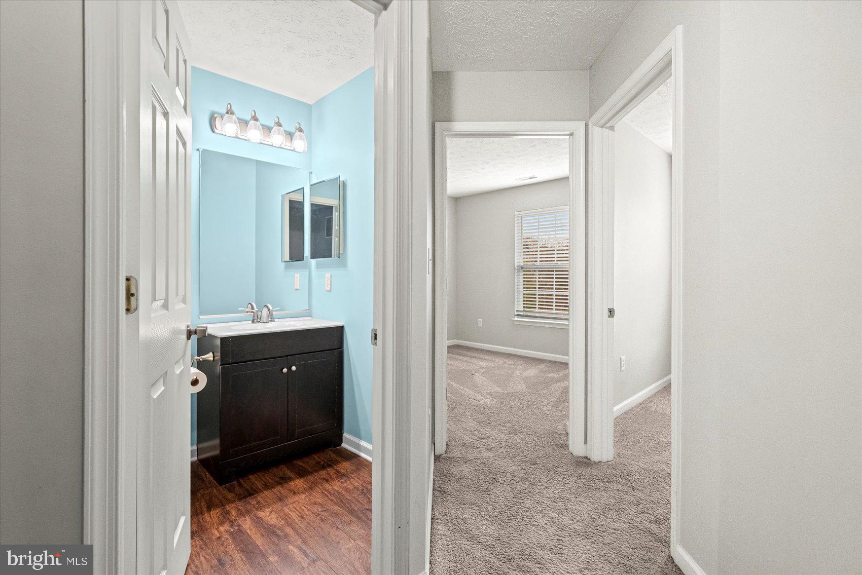 EATON SQUARE - Residential